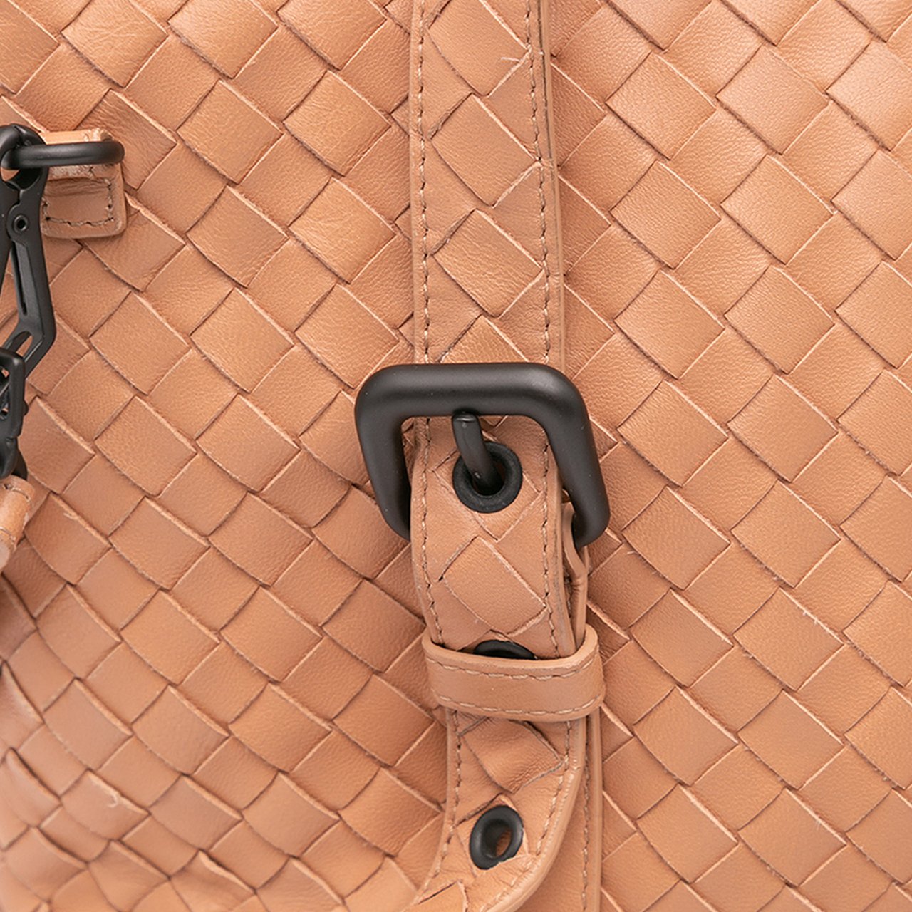 Bottega Veneta Intrecciato Flap Satchel Bruin