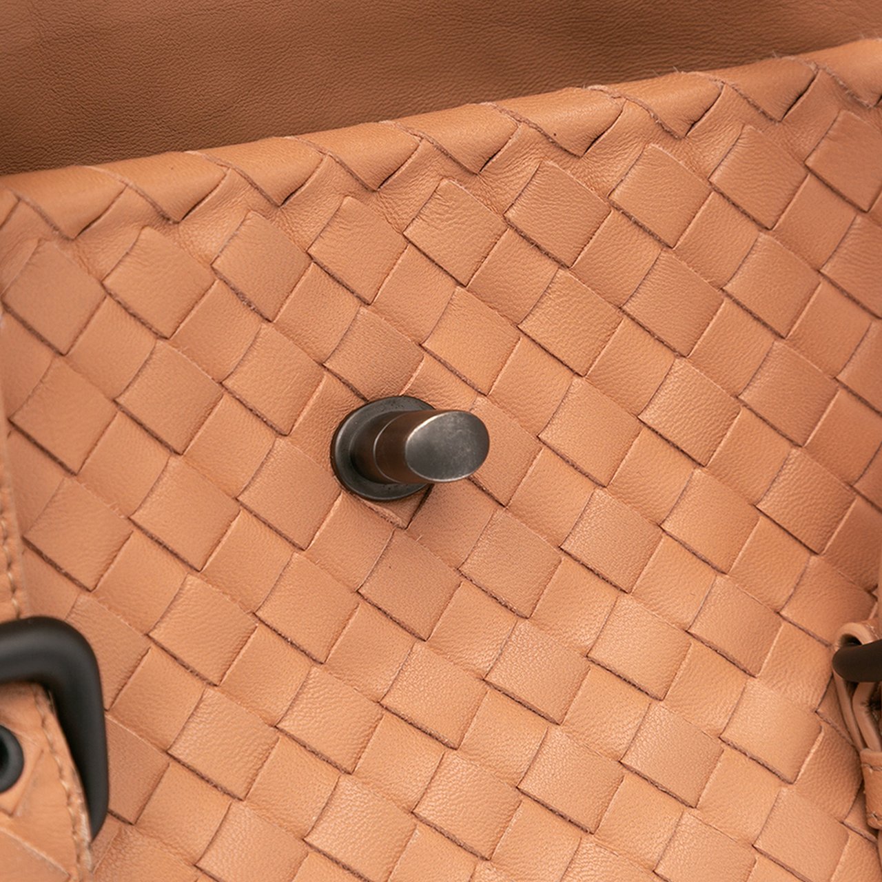 Bottega Veneta Intrecciato Flap Satchel Bruin