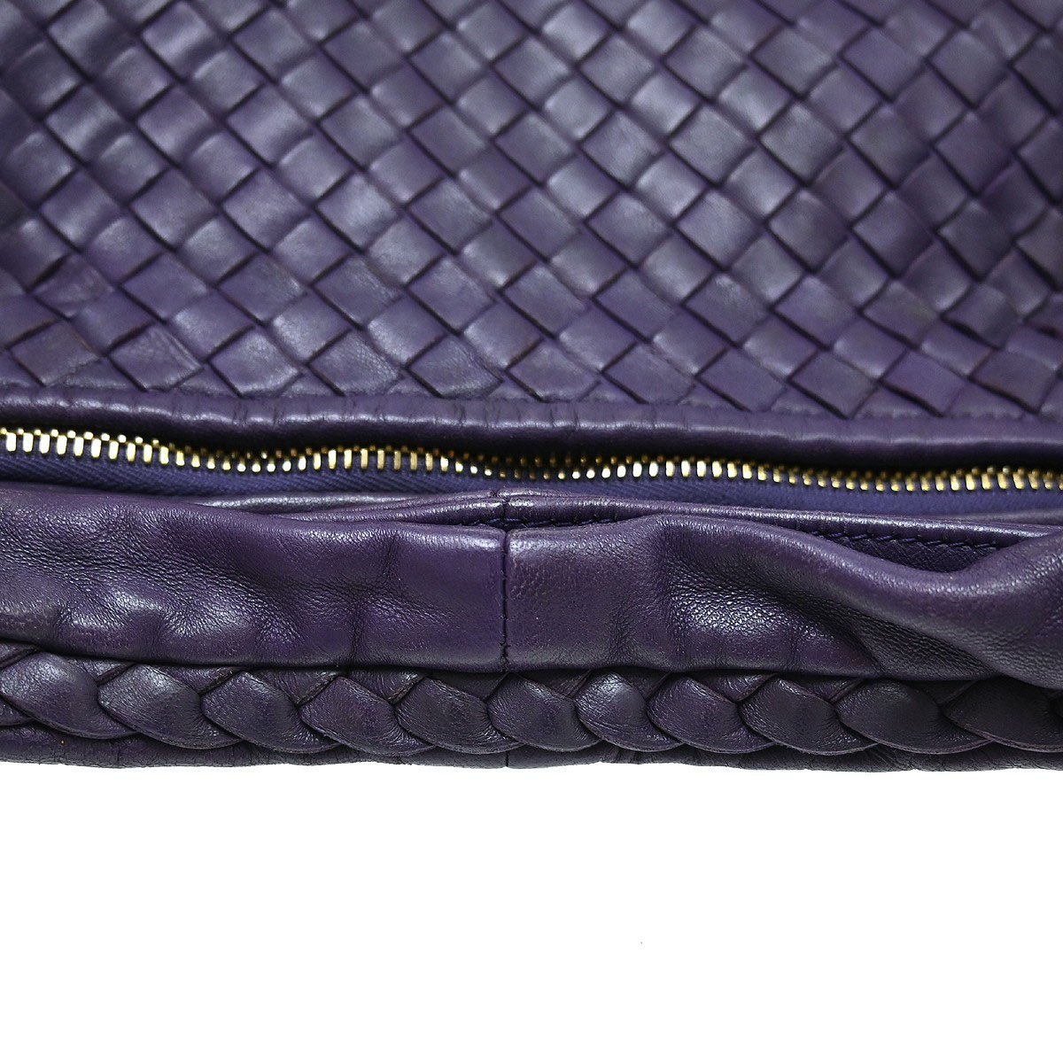 Bottega Veneta Veneta Hobo Intrecciato Nappa Medium Paars