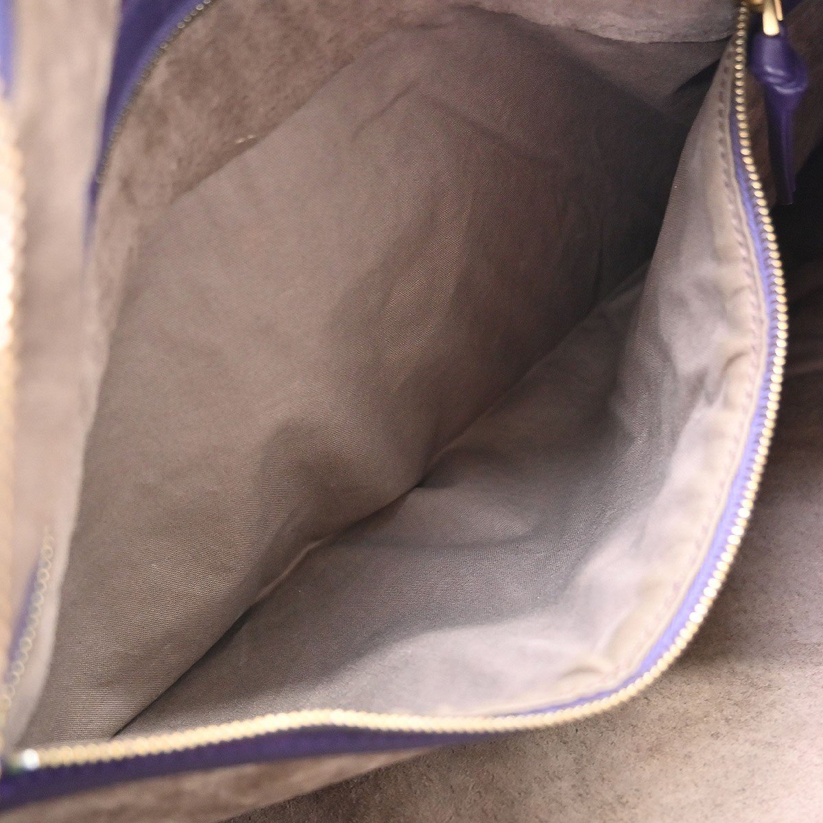 Bottega Veneta Veneta Hobo Intrecciato Nappa Medium Paars