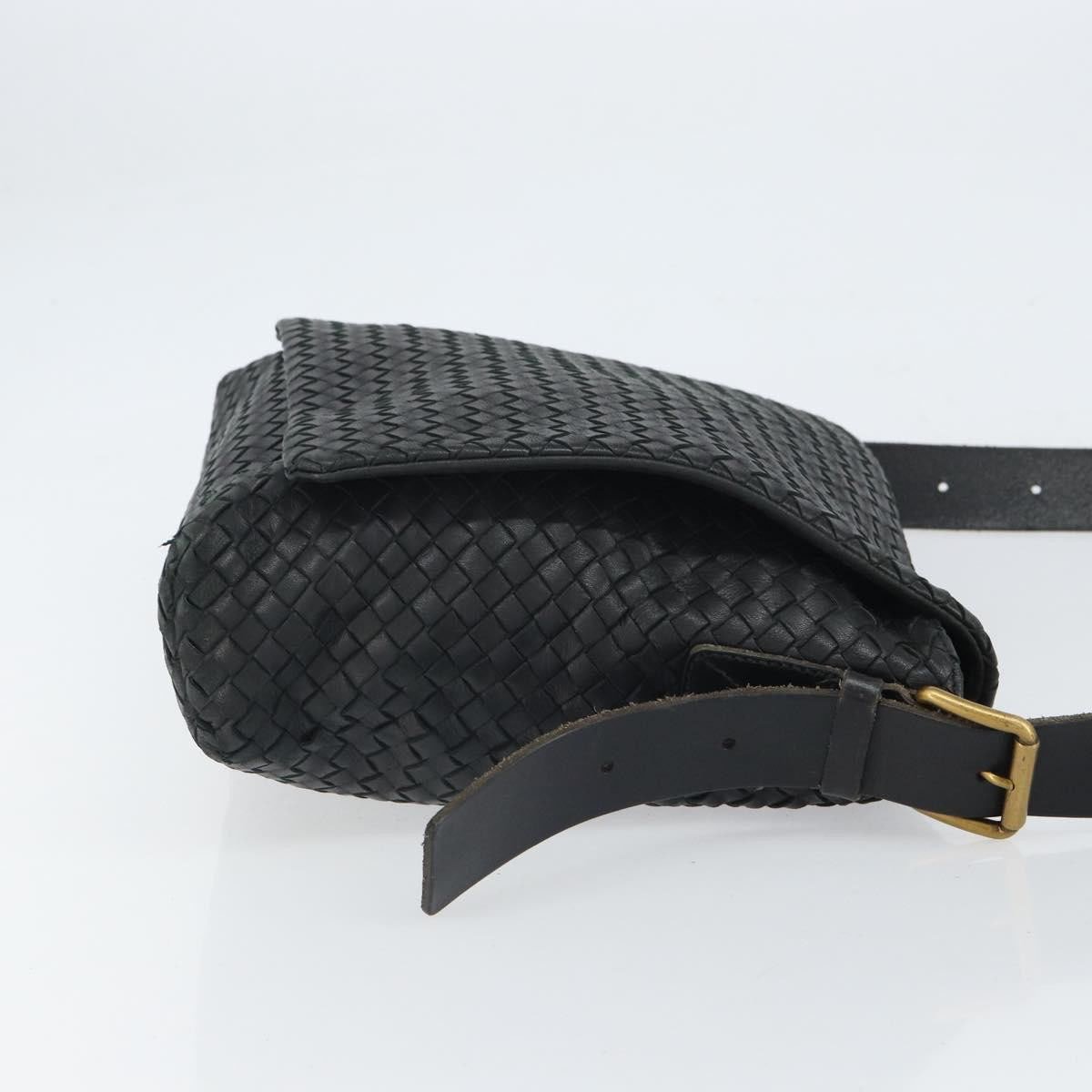 Bottega Veneta Bottega Veneta Square Flap Messenger Bag Intrecciato Nappa Medium Zwart
