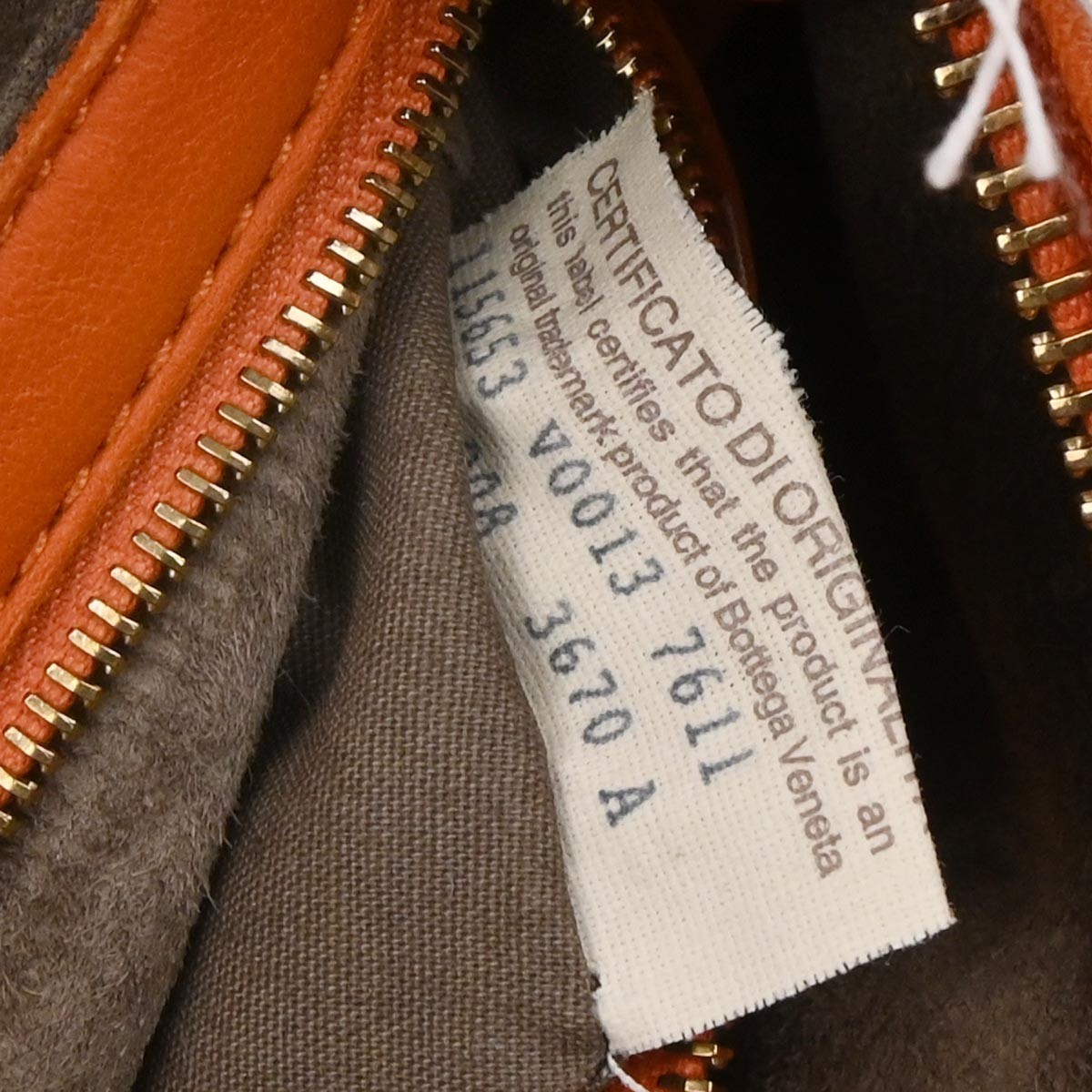 Bottega Veneta Bottega Veneta Hop Hobo Intrecciato Leather Large Oranje