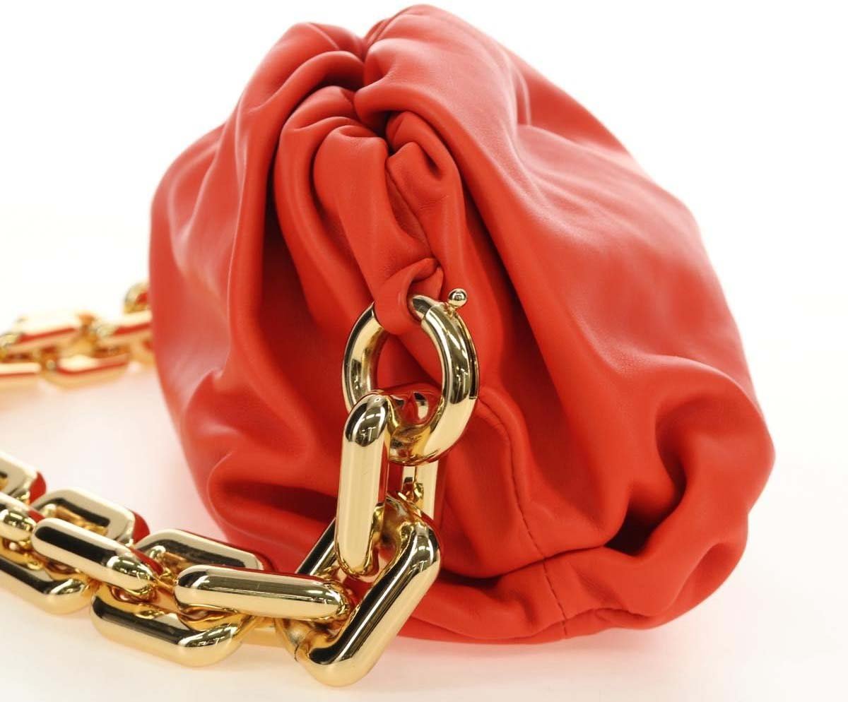 Bottega Veneta The Chain Leather Teen Oranje