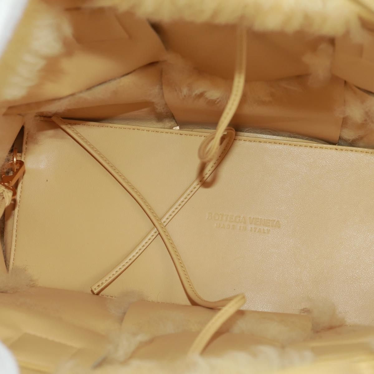 Bottega Veneta Bottega Veneta Arco Tote Intrecciato Shearling Small Geel