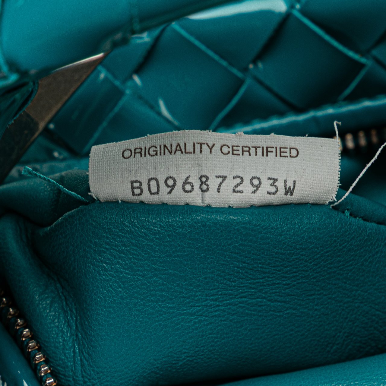 Bottega Veneta Mini Patent Intrecciato Jodie Blauw