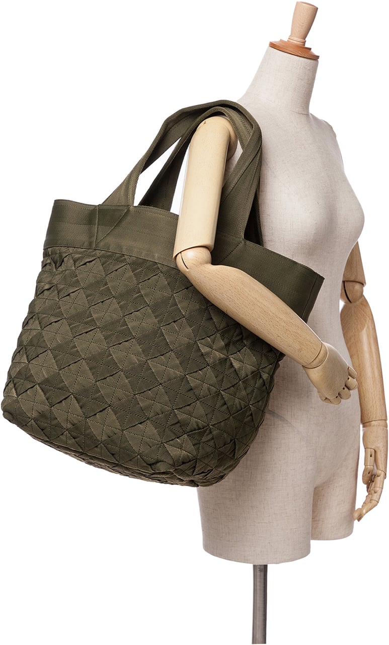 Bottega Veneta Canvas Intrecciato Tote Groen