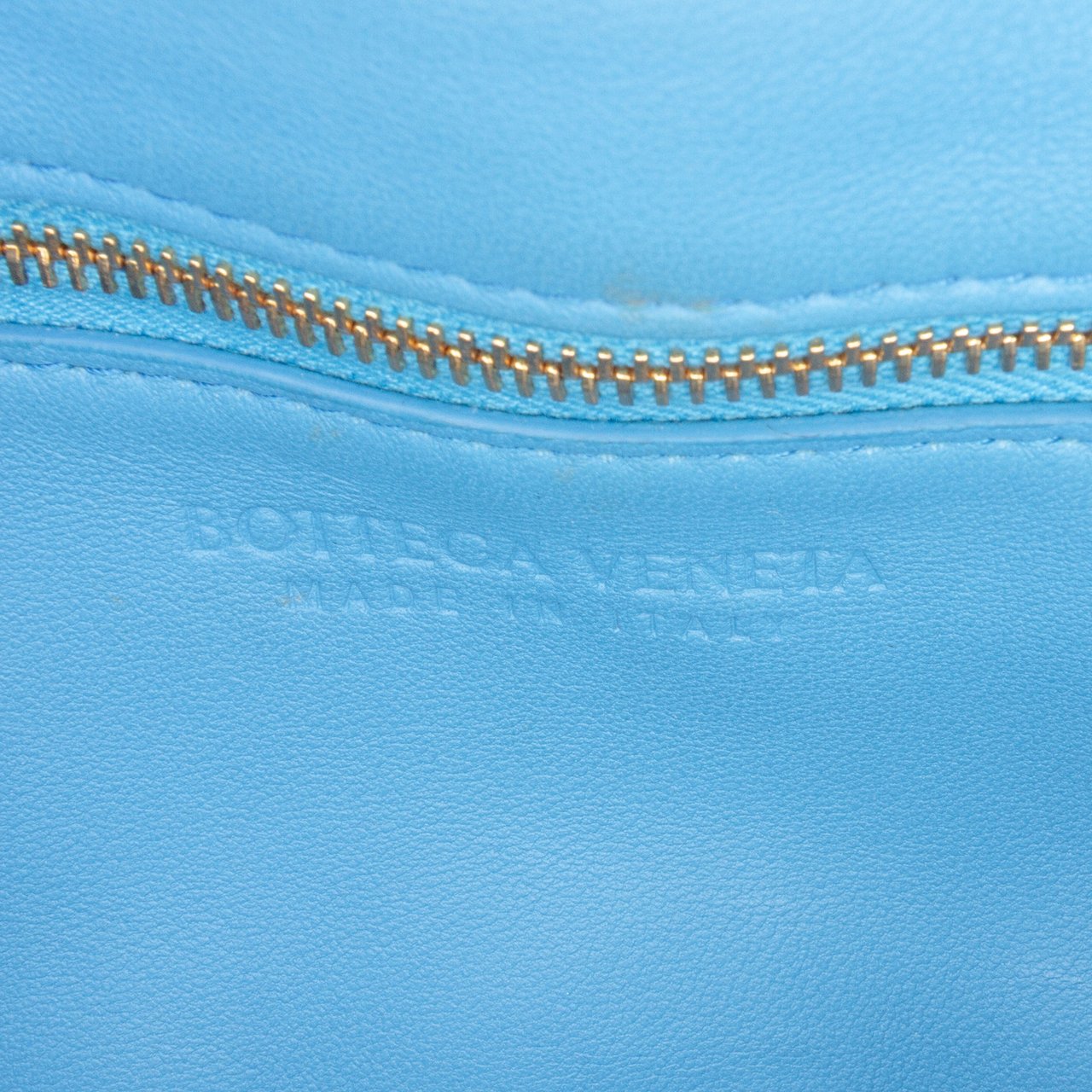 Bottega Veneta Nappa Intrecciato Padded Chain Cassette Satchel Blauw