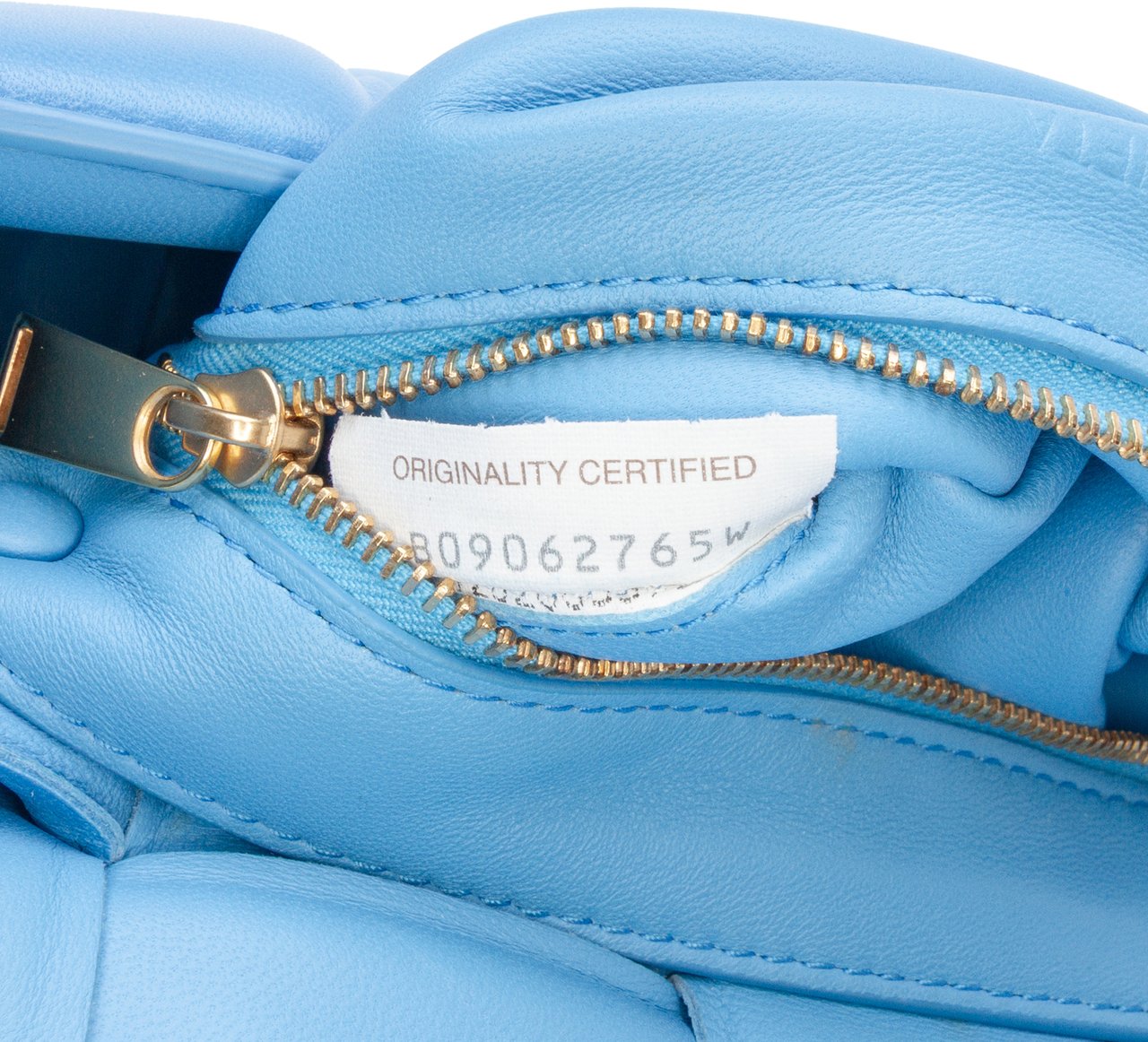 Bottega Veneta Nappa Intrecciato Padded Chain Cassette Satchel Blauw