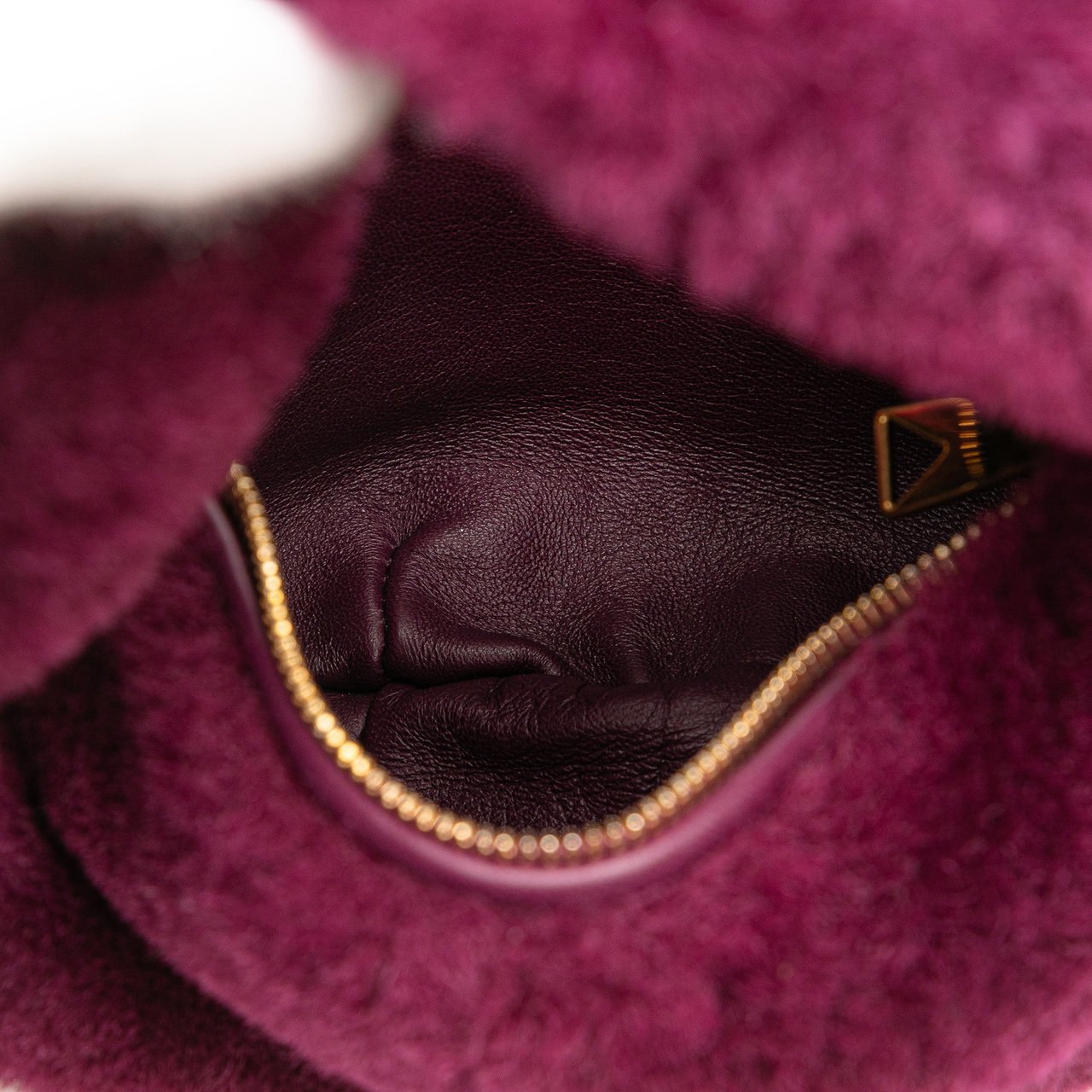 Bottega Veneta Mini Shearling Jodie Paars
