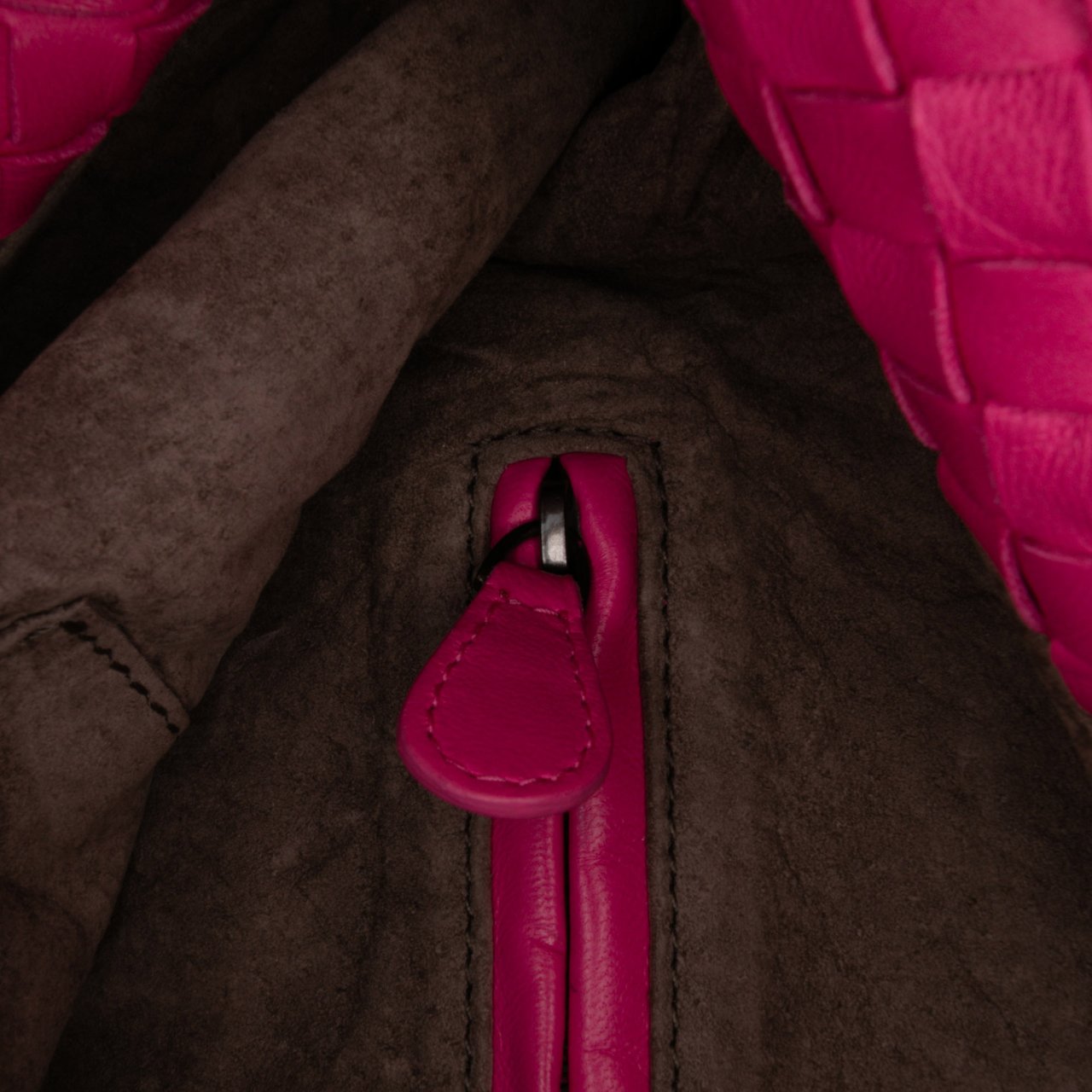 Bottega Veneta Nappa Intrecciato Fold Over Tote Roze