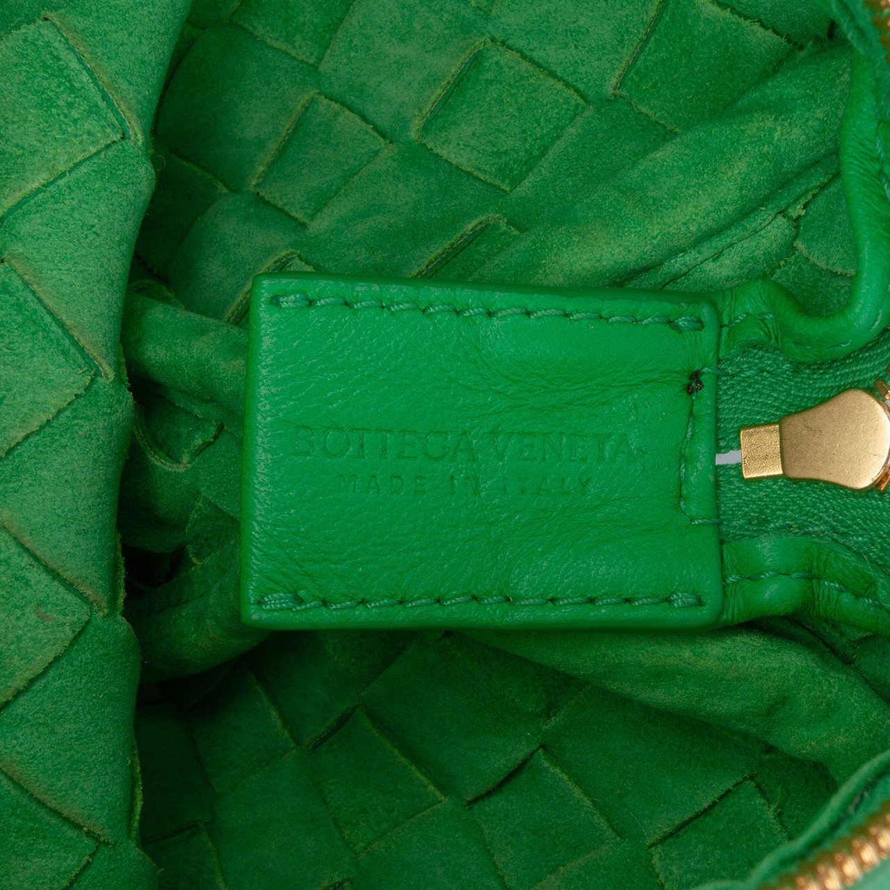 Bottega Veneta Mini Lambskin Intrecciato Loop Camera Bag Groen