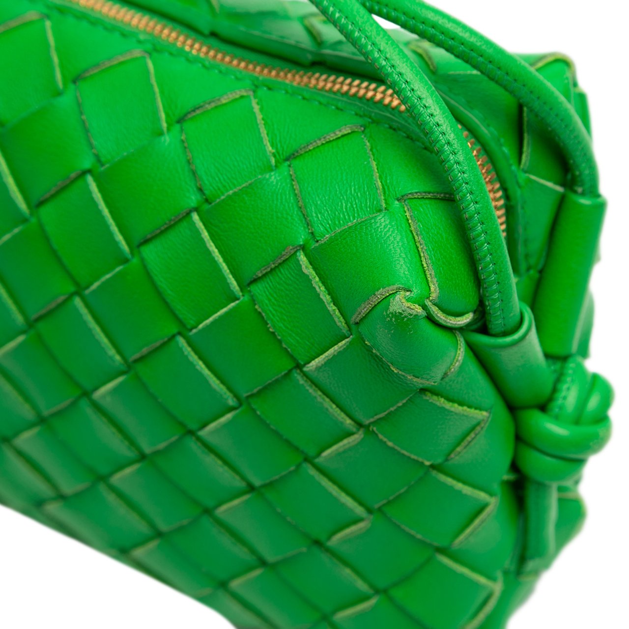 Bottega Veneta Mini Lambskin Intrecciato Loop Camera Bag Groen