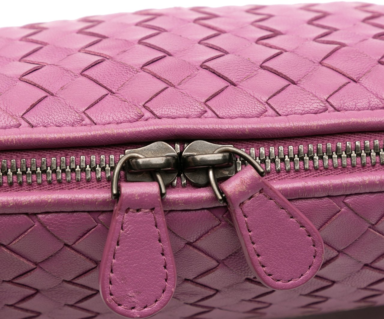 Bottega Veneta Nappa Intrecciato Nodini Crossbody Roze