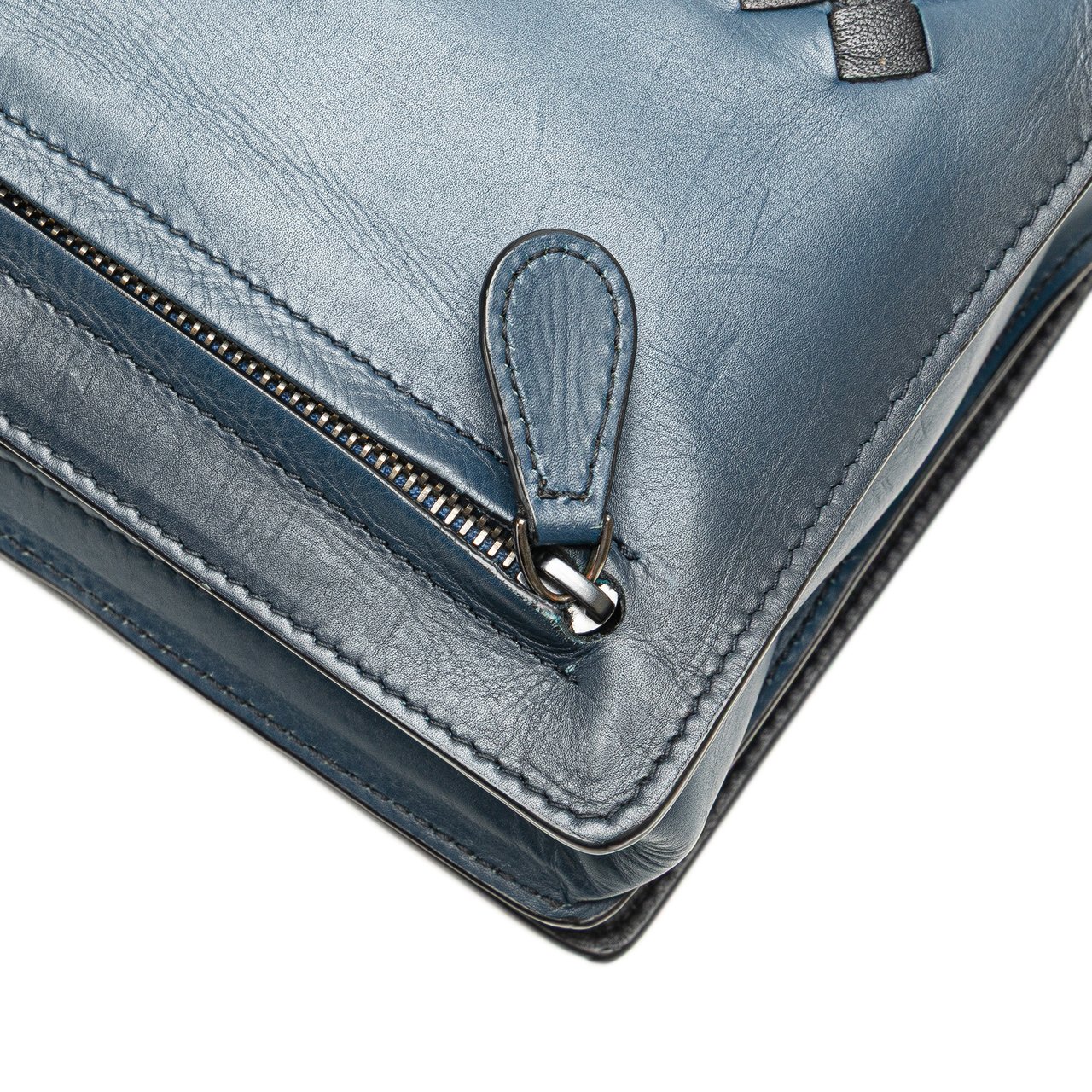Bottega Veneta Intrecciato Trimmed Nappa Wristlet Clutch Blauw