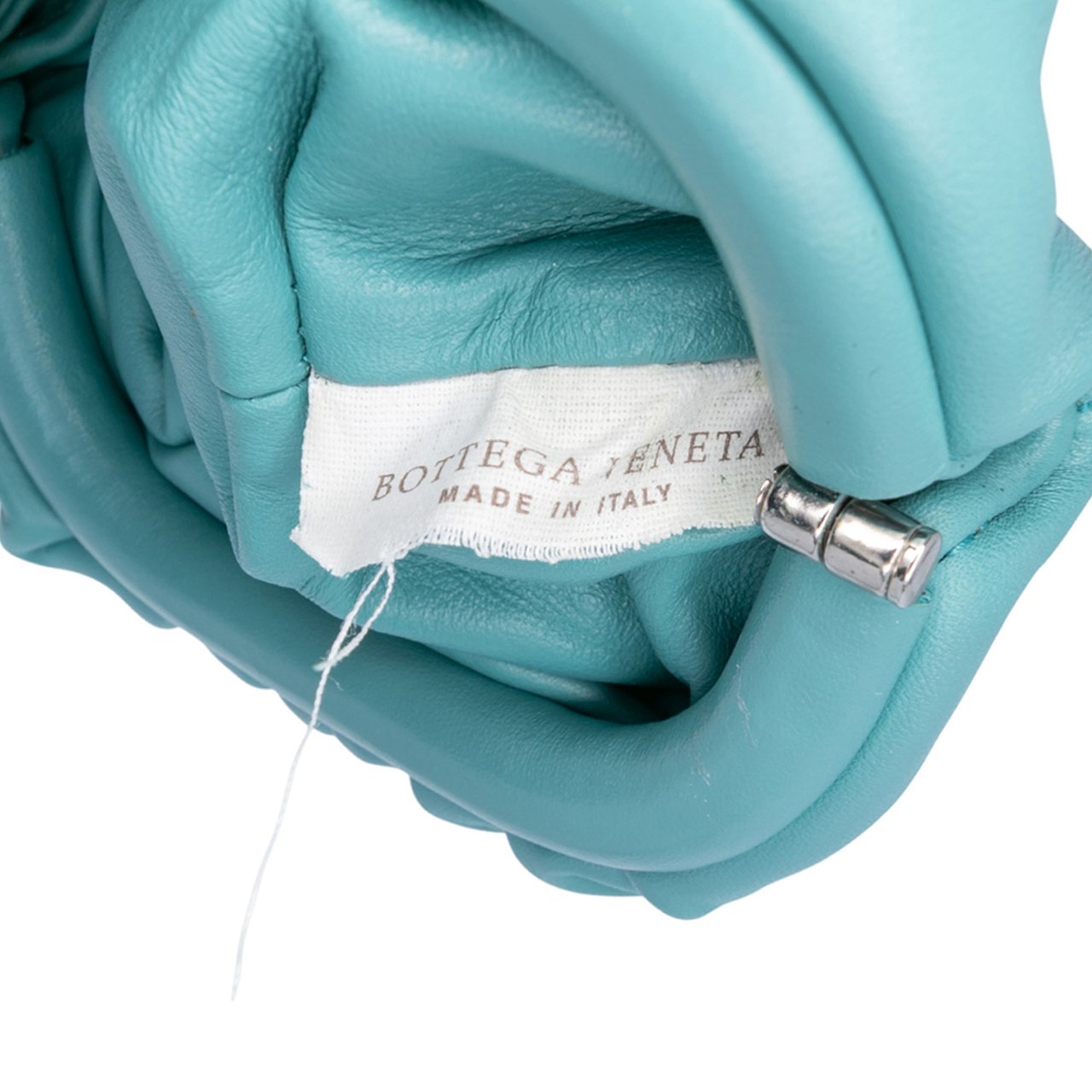 Bottega Veneta Lambskin The Extra Mini Pouch Crossbody Blauw