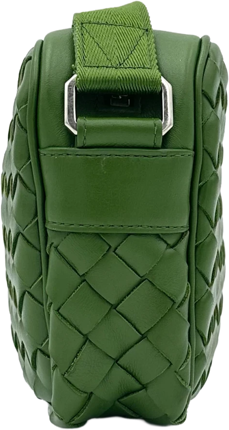 Bottega Veneta Bottega Veneta Classic Camera Bag Small - Green Groen