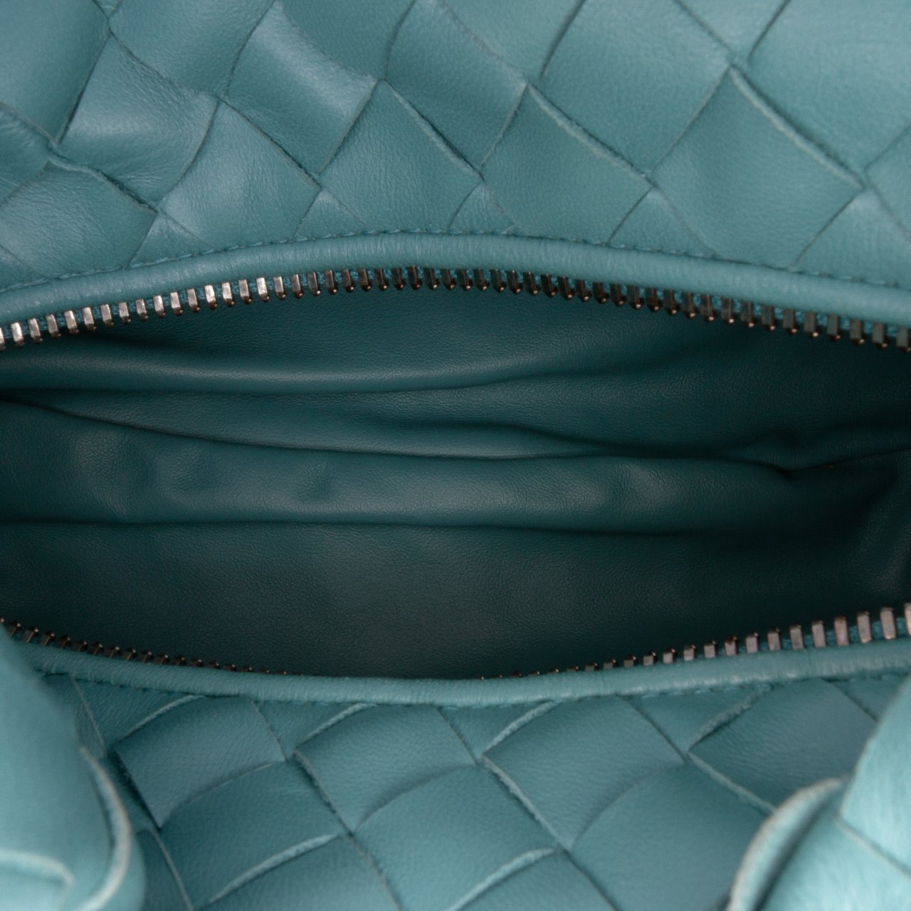 Bottega Veneta Mini Nappa Intrecciato Jodie Blauw