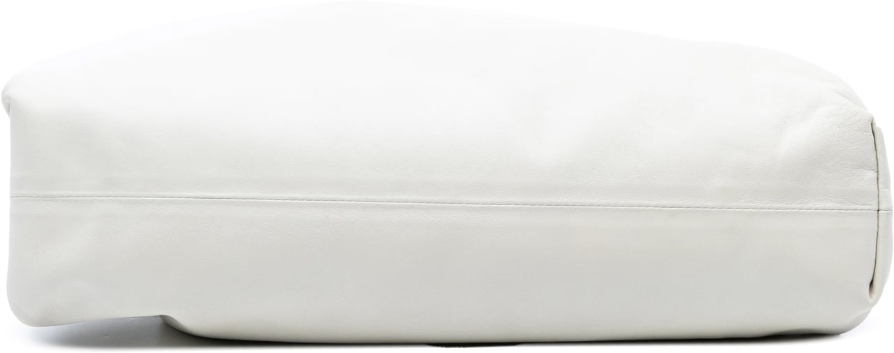 Bottega Veneta Lambskin The Pouch Wit