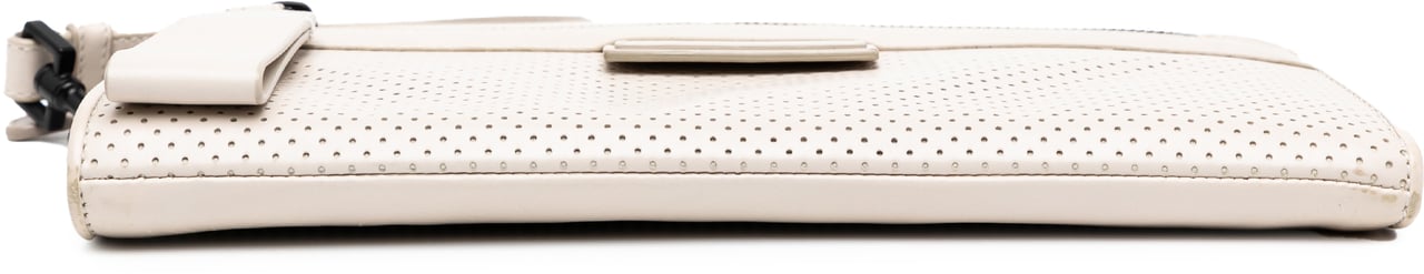 Bottega Veneta Perforated Calfskin Leggero Clutch Wit