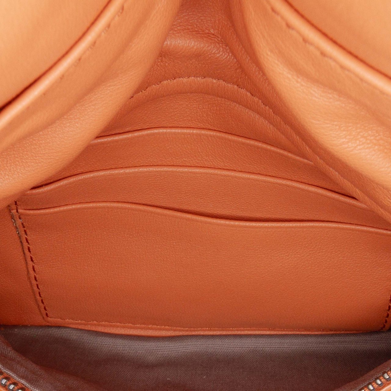 Bottega Veneta Mini Nappa Intrecciato Expandable Chain Crossbody Oranje