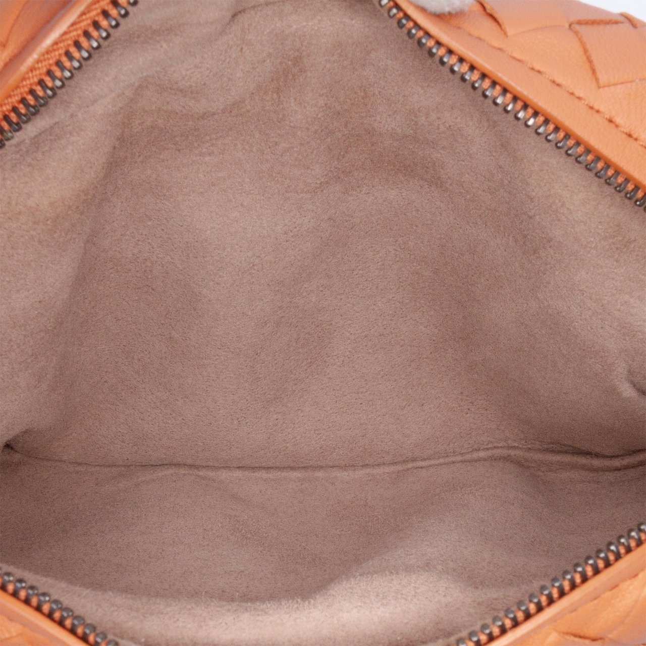 Bottega Veneta Mini Nappa Intrecciato Expandable Chain Crossbody Oranje