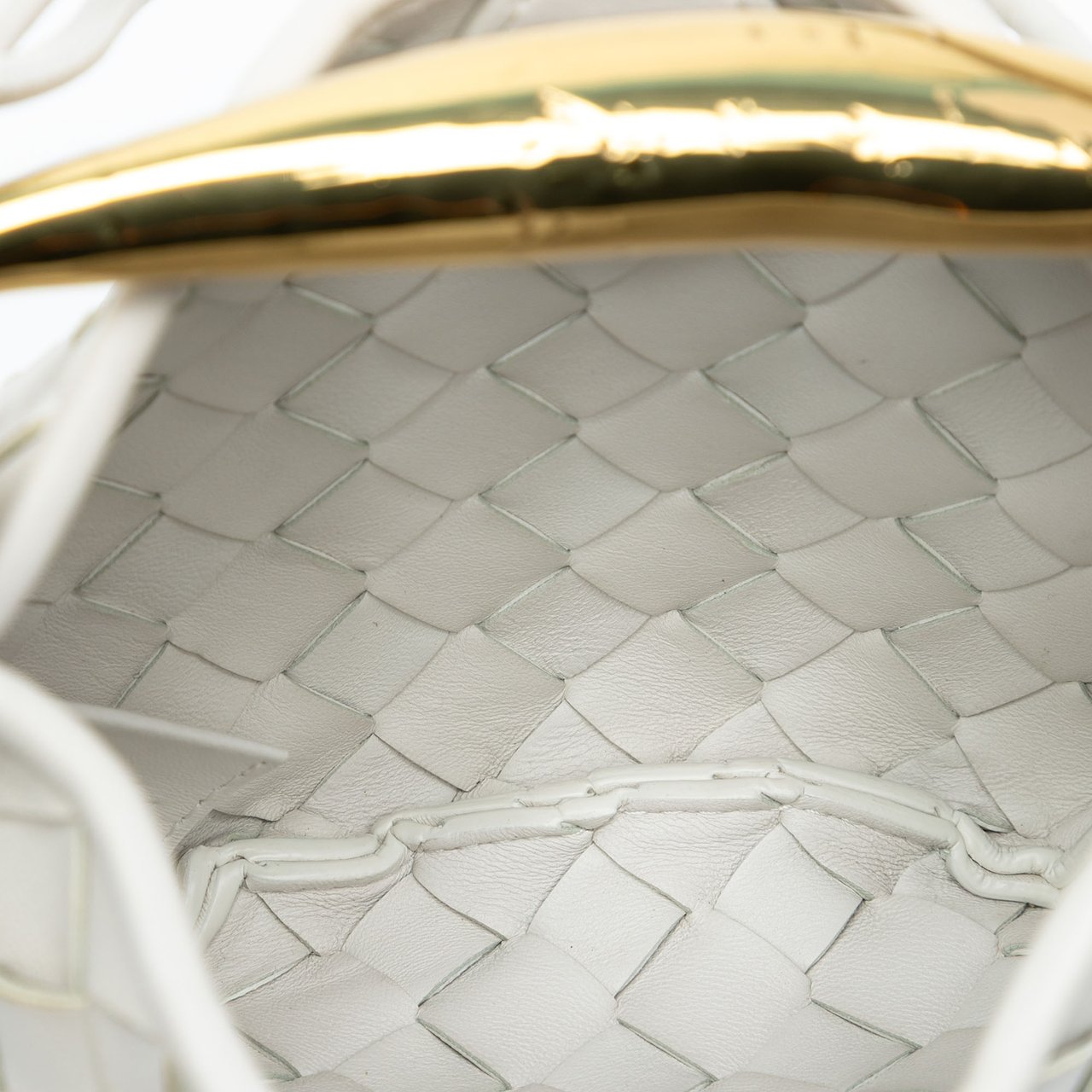 Bottega Veneta Baby Lambskin Intrecciato Sardine Wit