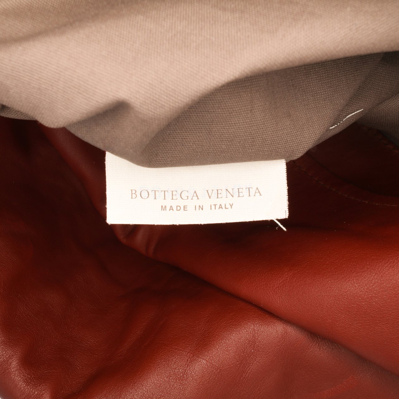 Bottega Veneta Nappa Intrecciato Flap Crossbody Rood