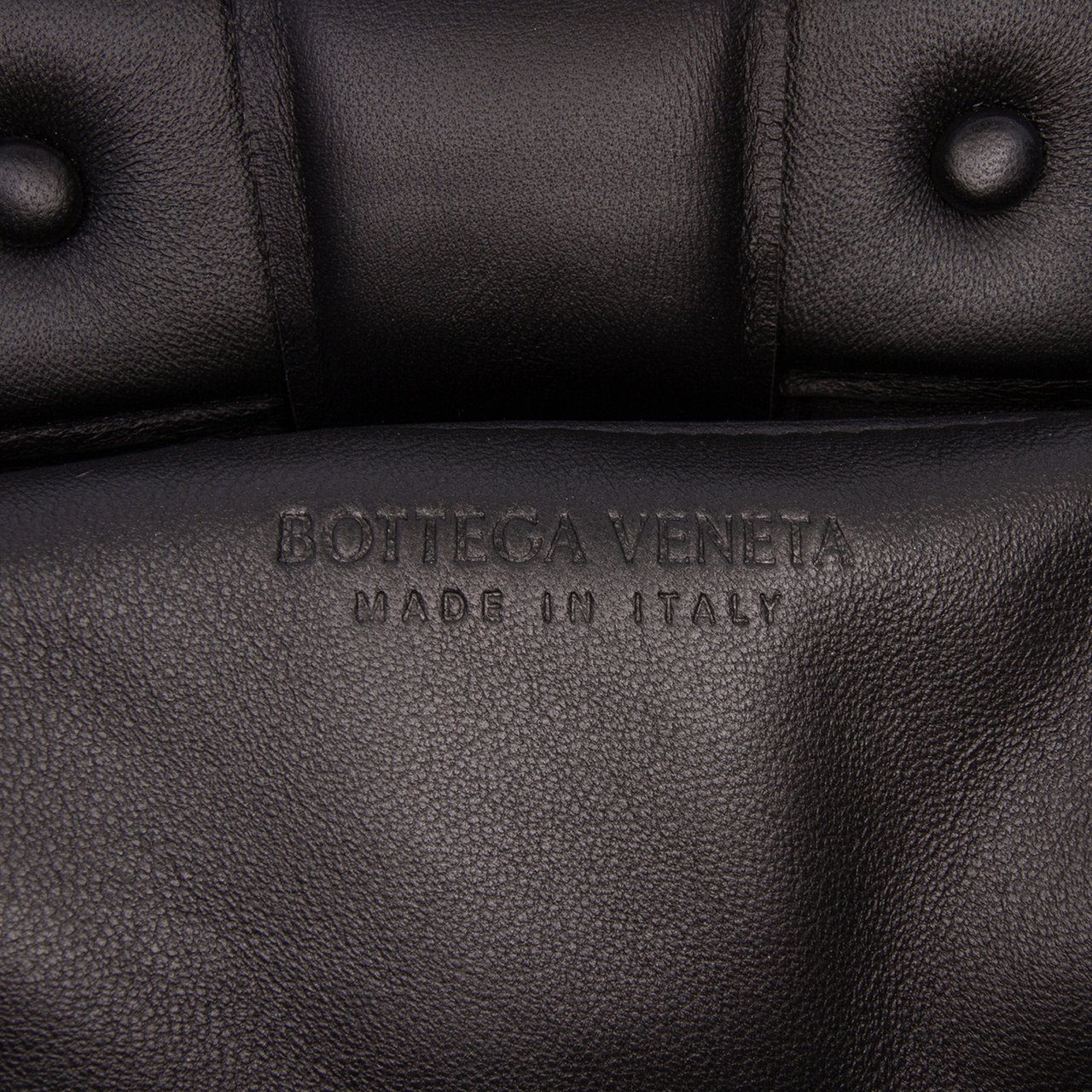 Bottega Veneta Nappa Intrecciato Padded Chain Cassette Satchel Zwart