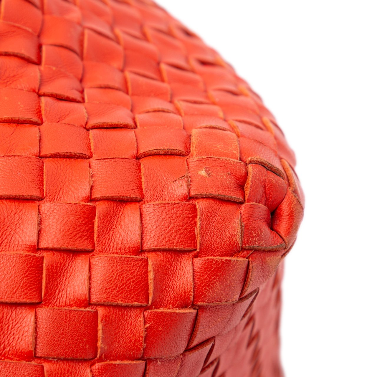 Bottega Veneta Nappa Intrecciato Cube Shoulder Bag Rood