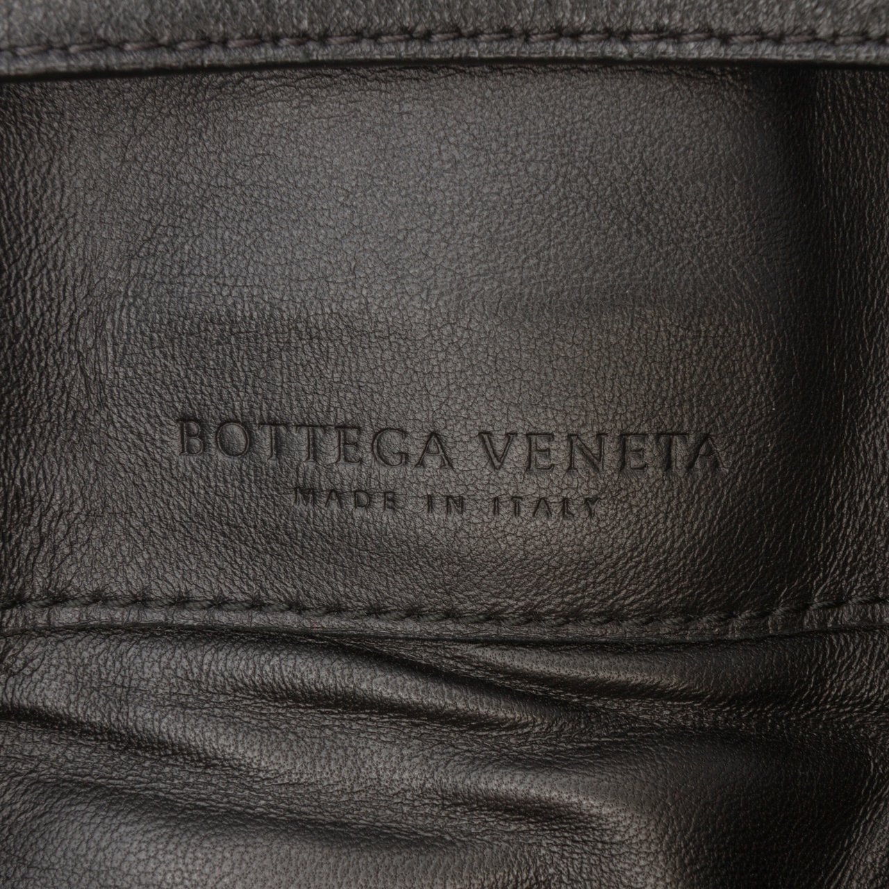 Bottega Veneta Nappa Intrecciato Flap Crossbody Zwart