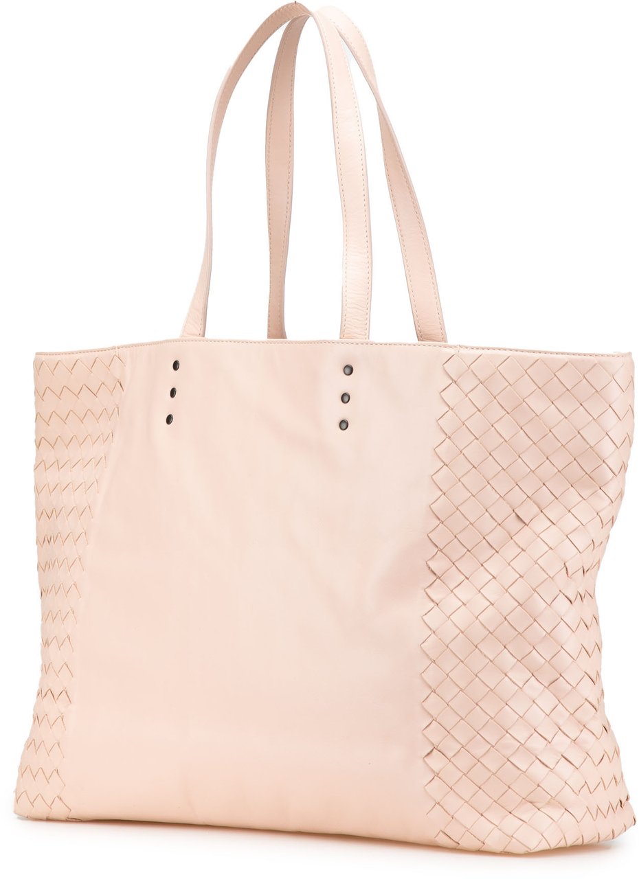 Bottega Veneta Leather Intrecciato Tote Roze
