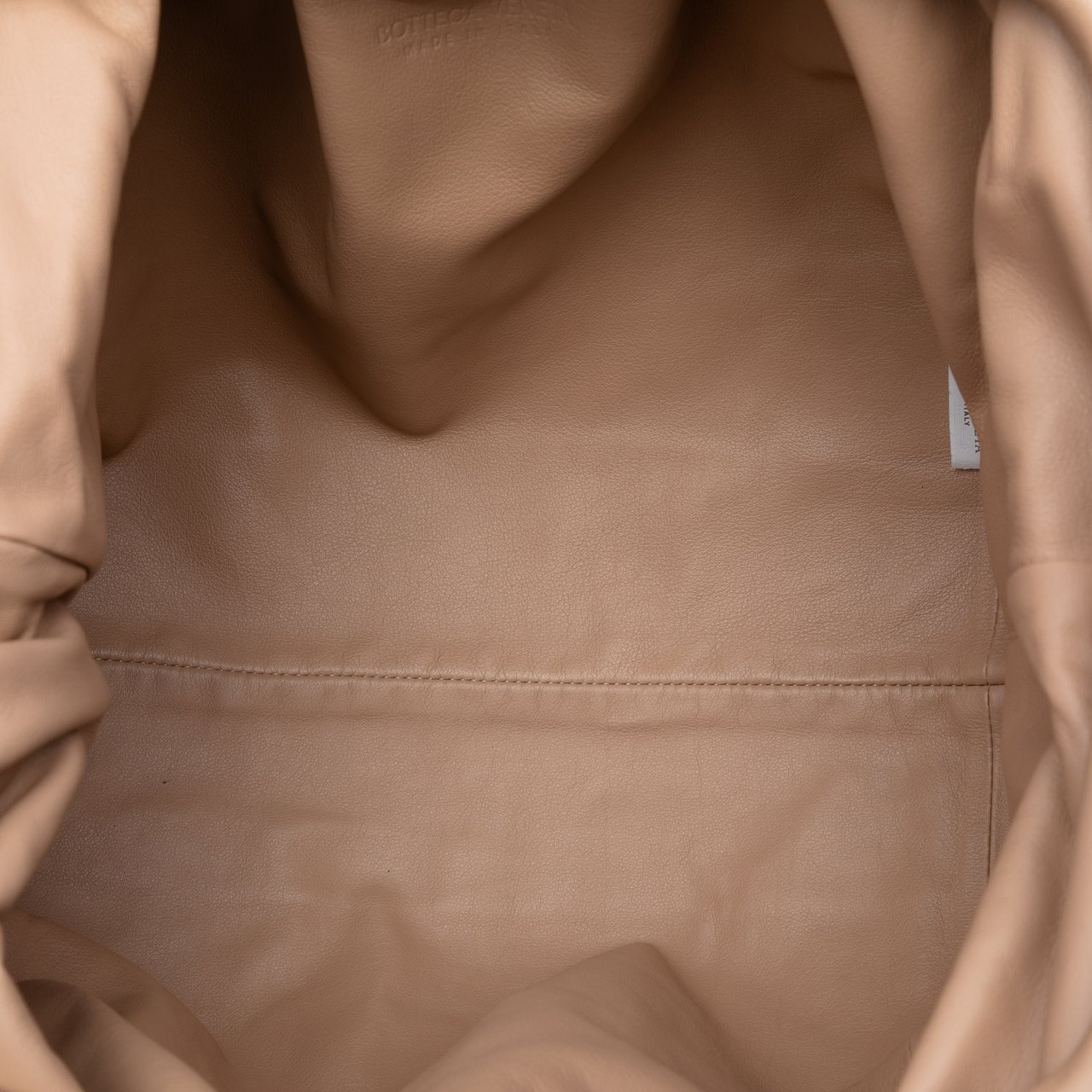 Bottega Veneta Lambskin The Pouch Bruin