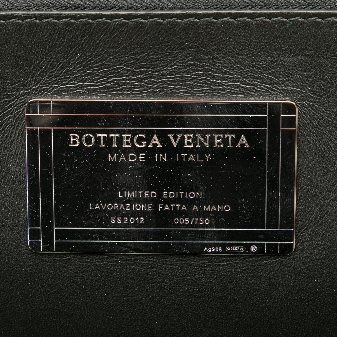 Bottega Veneta Medium Lambskin Intreccio Cabat Tote Zwart