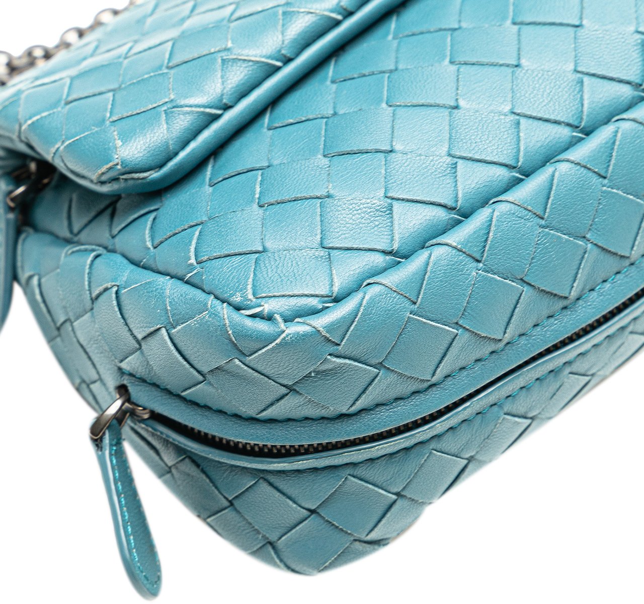 Bottega Veneta Mini Nappa Intrecciato Expandable Chain Crossbody Blauw