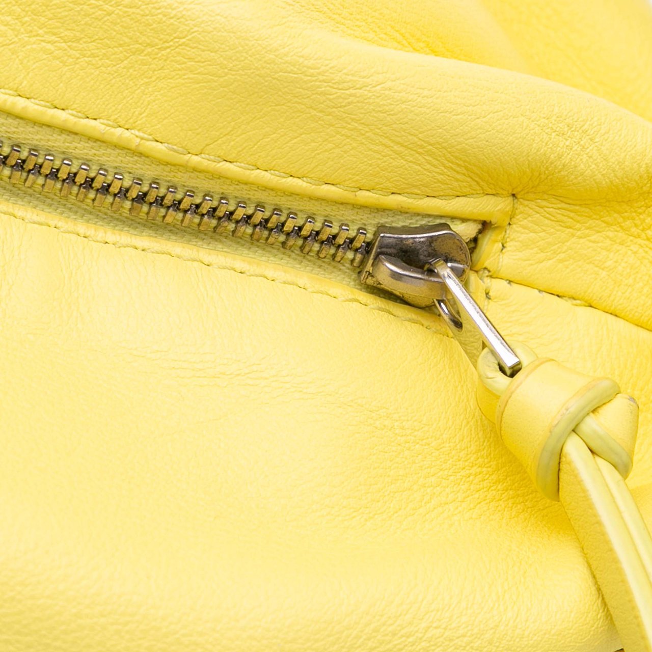 Bottega Veneta Mini Calfskin Double Knot Geel