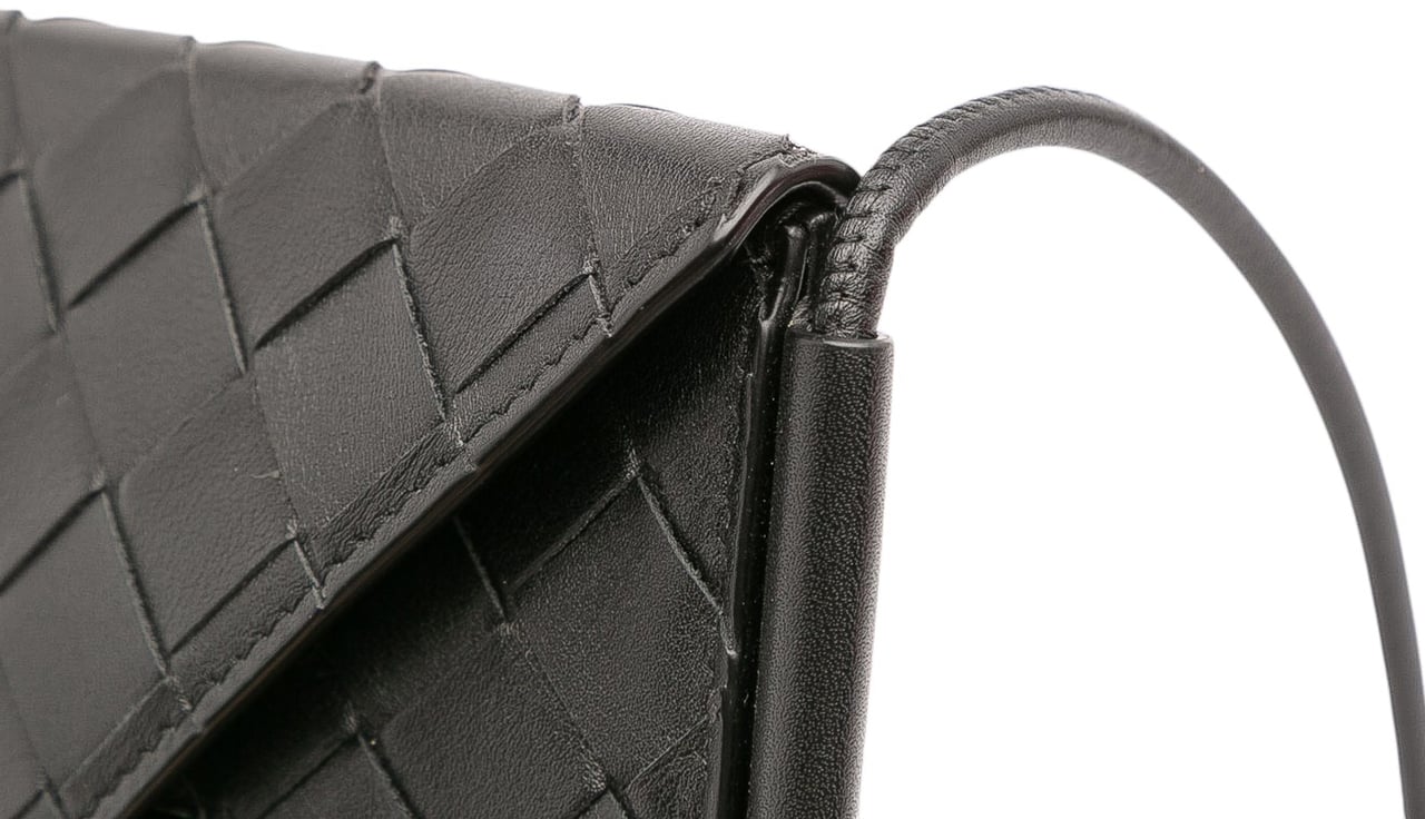 Bottega Veneta Calfskin Intrecciato Solstice Phone Pouch Zwart