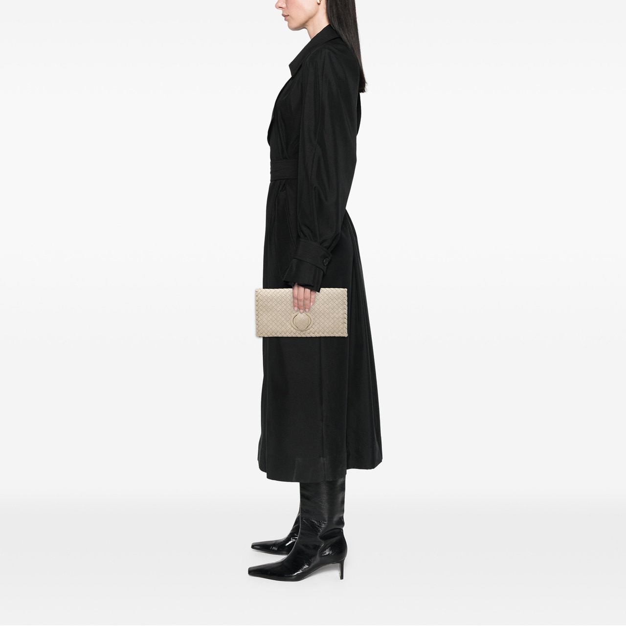 Bottega Veneta Nappa Intrecciato Turn Lock Clutch Bruin