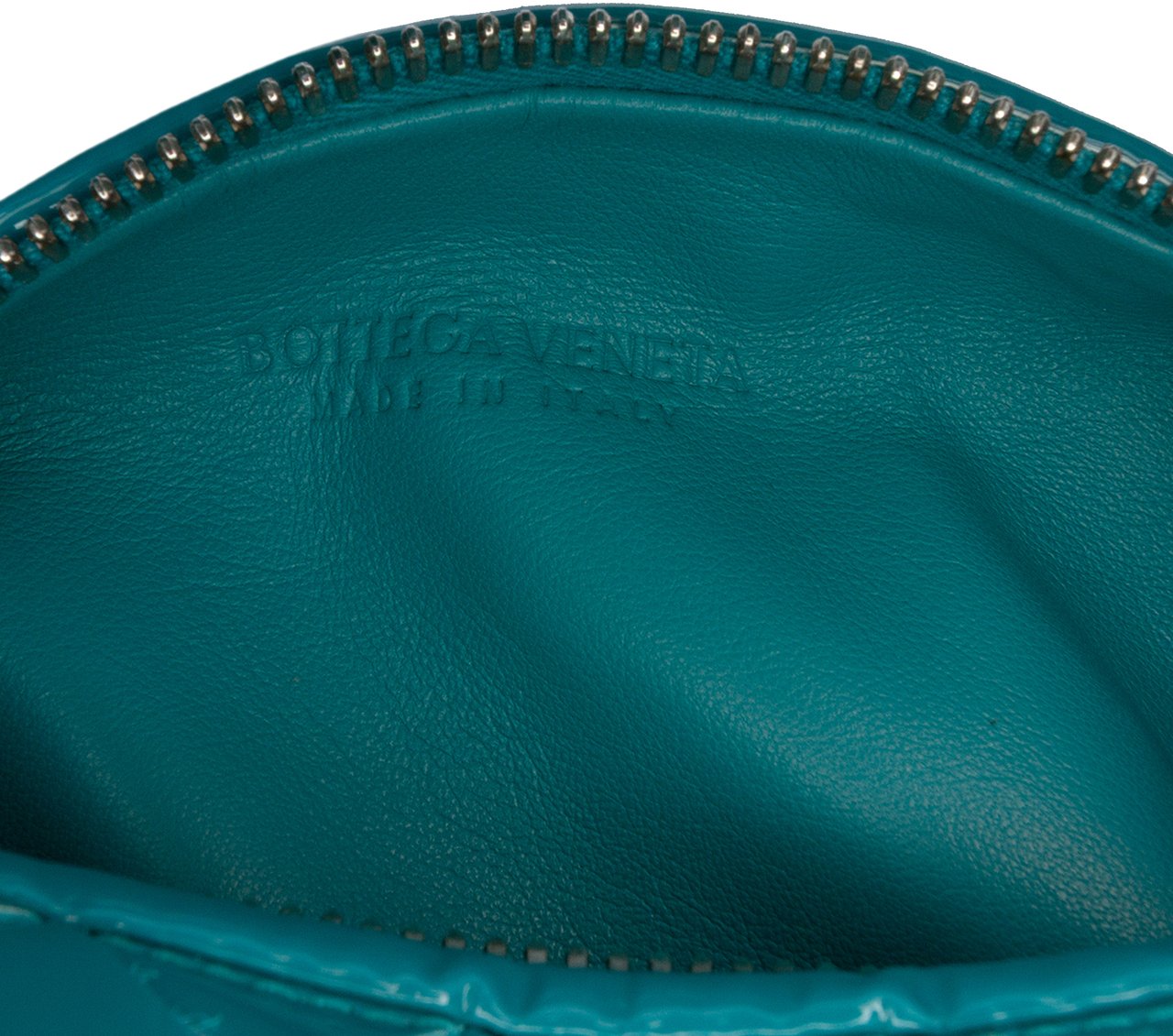 Bottega Veneta Mini Patent Intrecciato Jodie Blauw