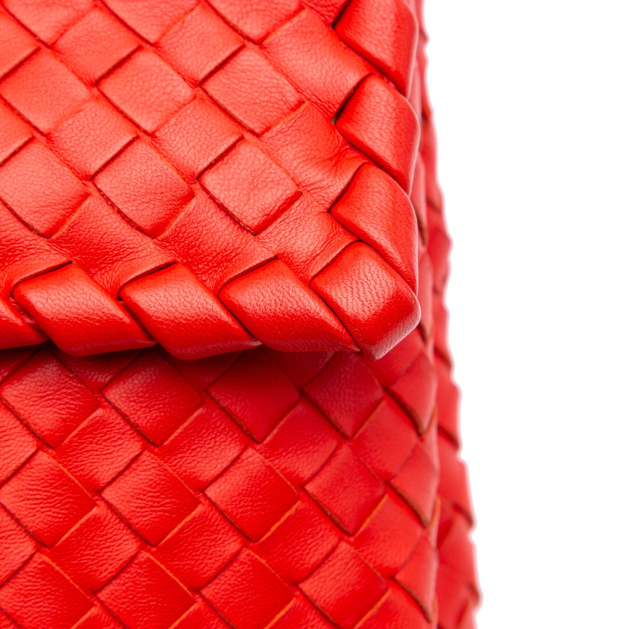 Bottega Veneta Large Nappa Intrecciato Olimpia Shoulder Bag Rood
