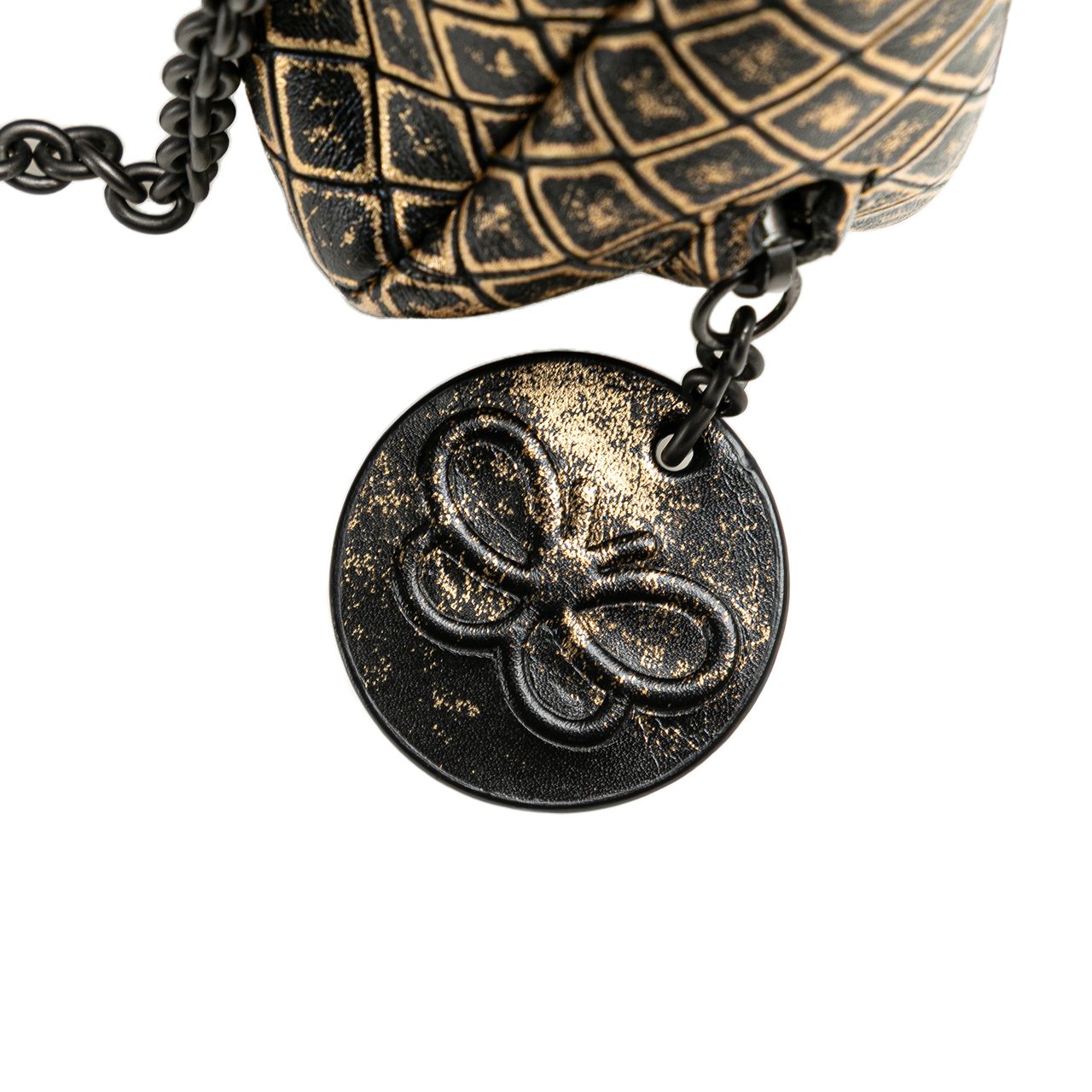 Bottega Veneta Intrecciomirage Butterfly Charm Chain Flap Goud