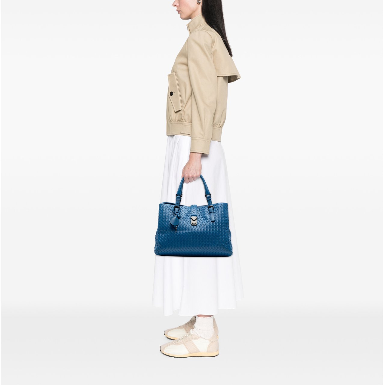 Bottega Veneta Medium Nappa Intrecciato Roma Tote Blauw