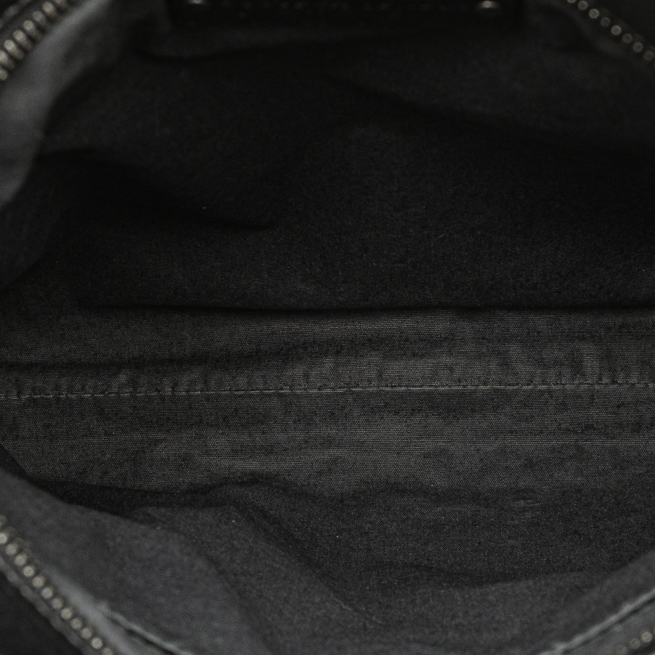 Bottega Veneta Leather Intrecciato Crossbody Zwart
