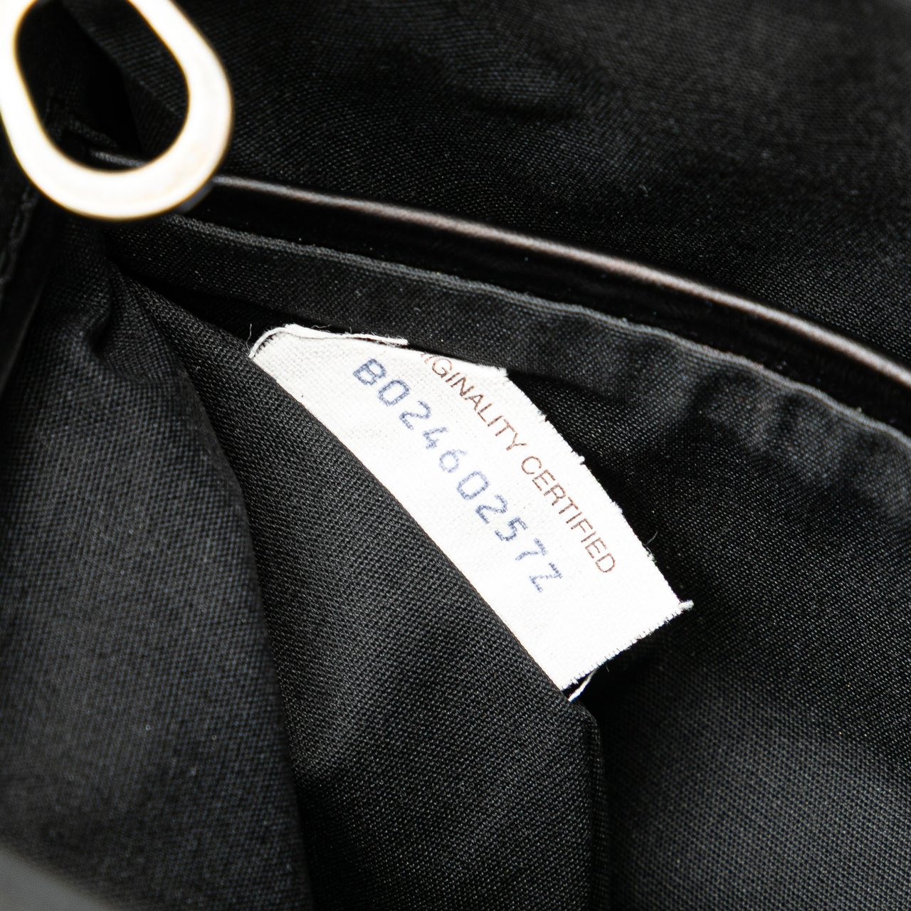 Bottega Veneta Leather Intrecciato Crossbody Zwart