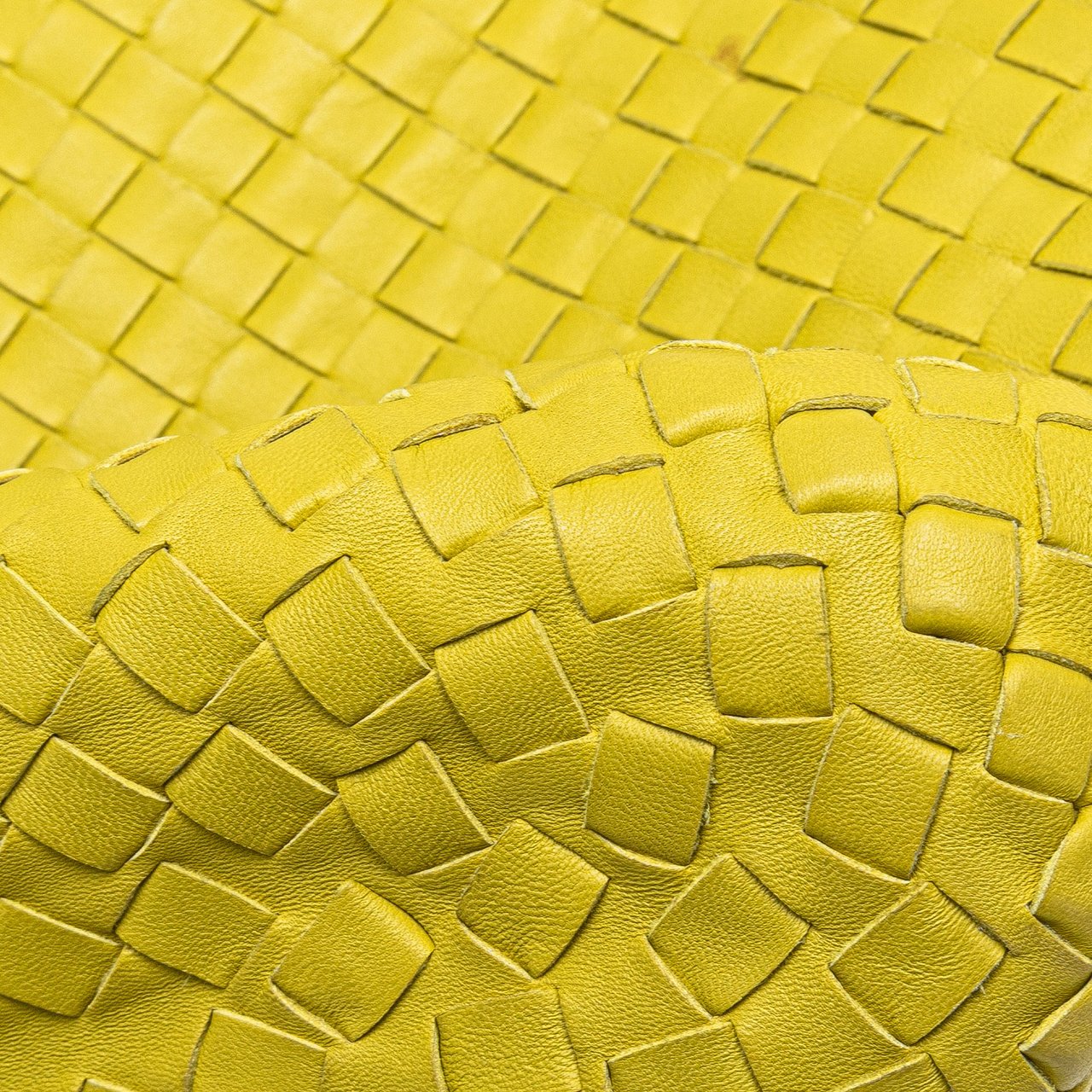 Bottega Veneta Nappa Intrecciato Bucket Bag Geel