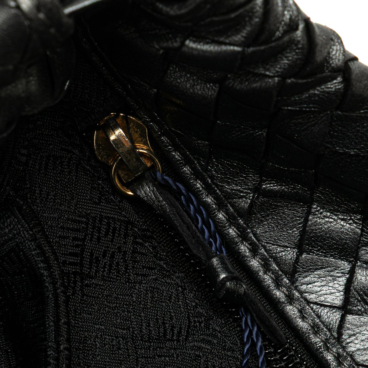 Bottega Veneta Nappa Intrecciato Crossbody Zilver