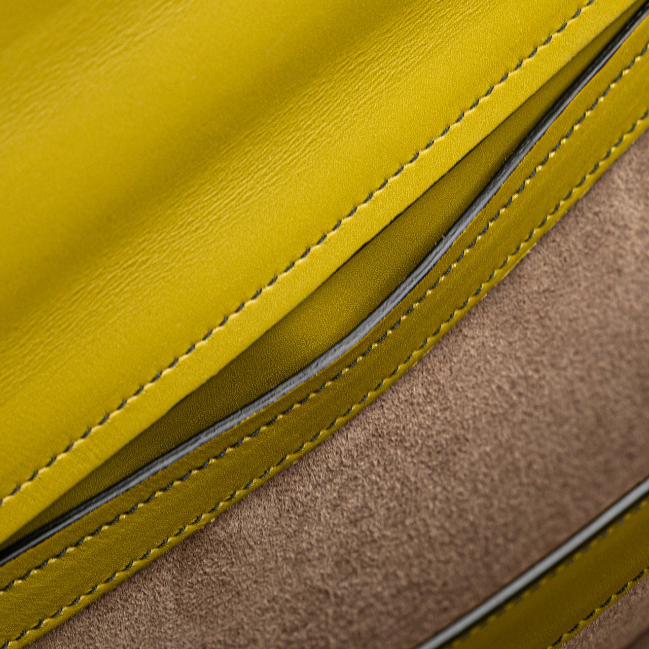 Bottega Veneta Bicolor Leather City Knot Shoulder Bag Bruin