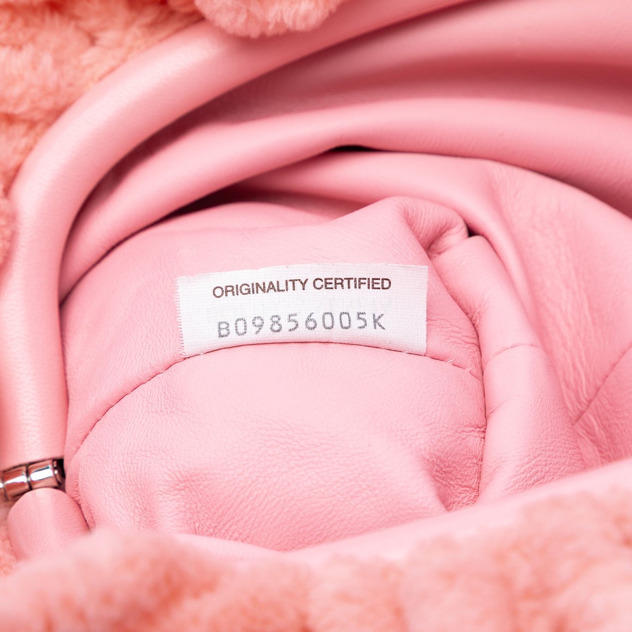 Bottega Veneta Teen Chenille The Pouch Crossbody Roze