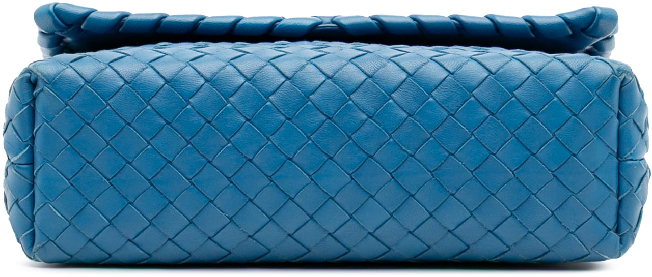 Bottega Veneta Baby Nappa Intrecciato Olimpia Crossbody Blauw