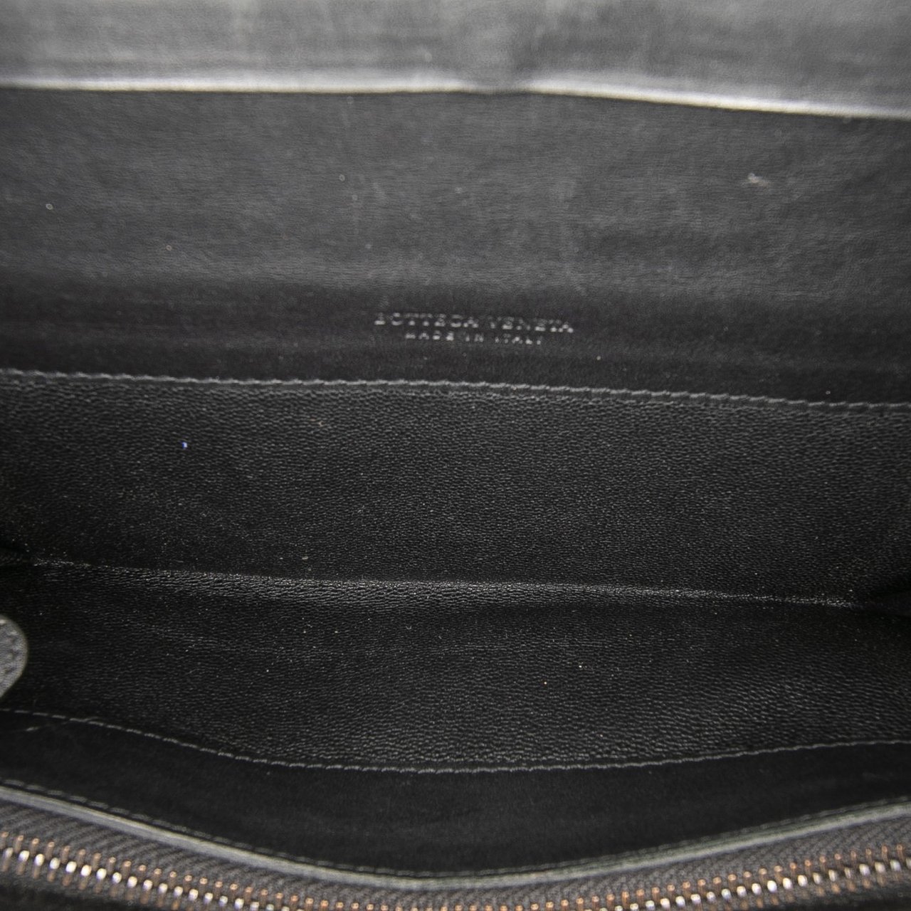 Bottega Veneta Nappa Intrecciato Long Wallet Zwart