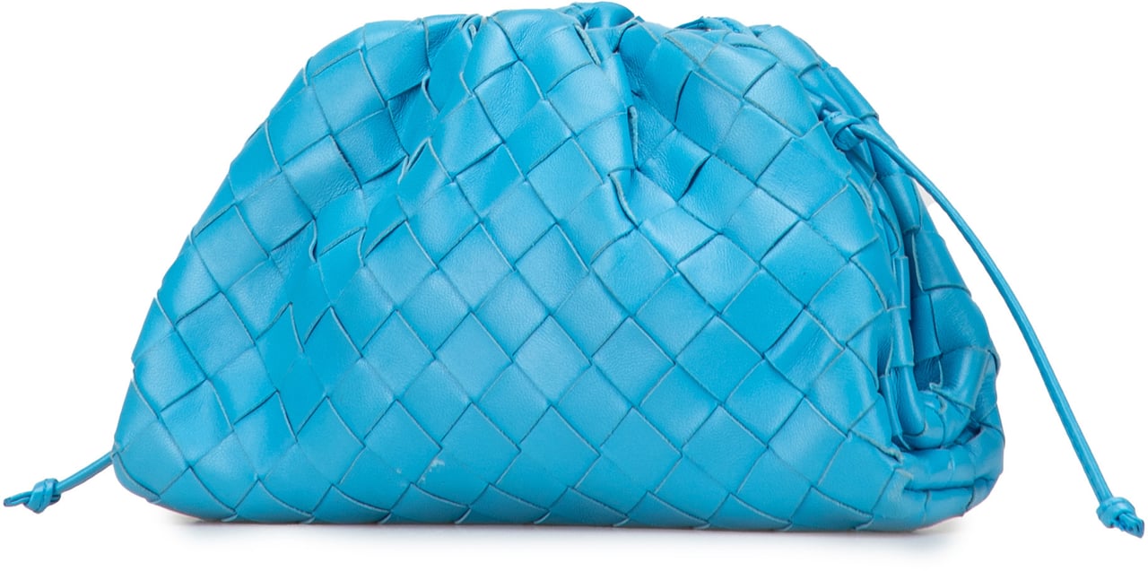 Bottega Veneta Nappa Intrecciato The Mini Pouch Crossbody Blauw